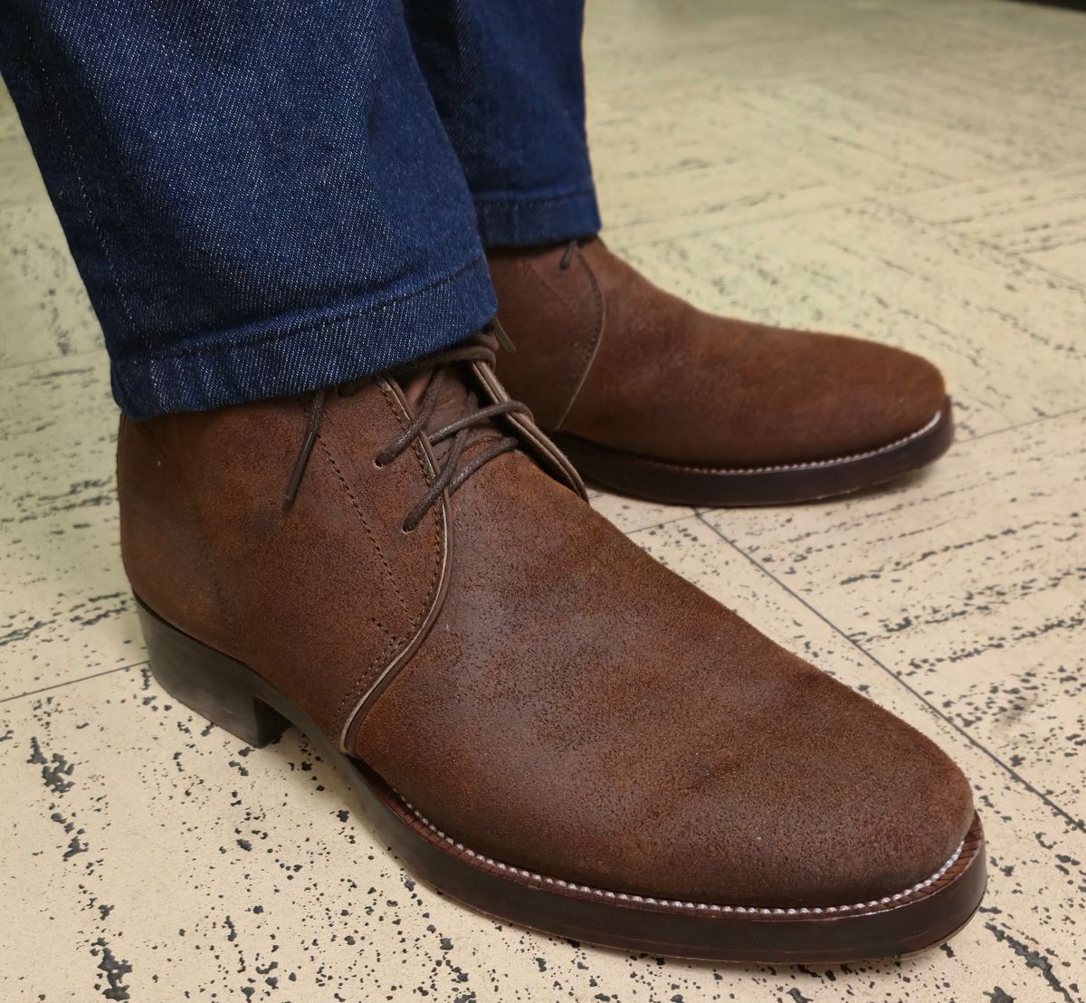 Photo by chuligani on June 14, 2026 of the Renav CKK - 1905 in Horween Rust Chamois Roughout.