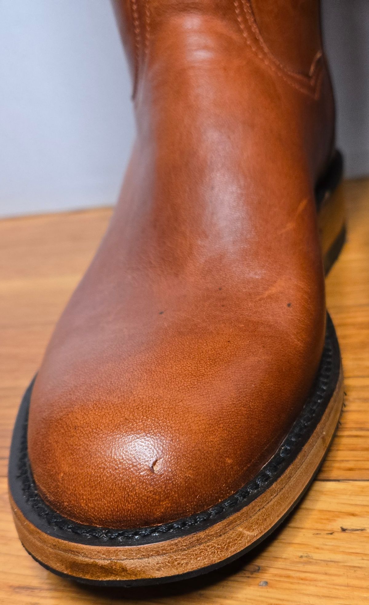 Photo by chuligani on May 23, 2026 of the BNV Boots Roper in Horween English Tan Cypress.