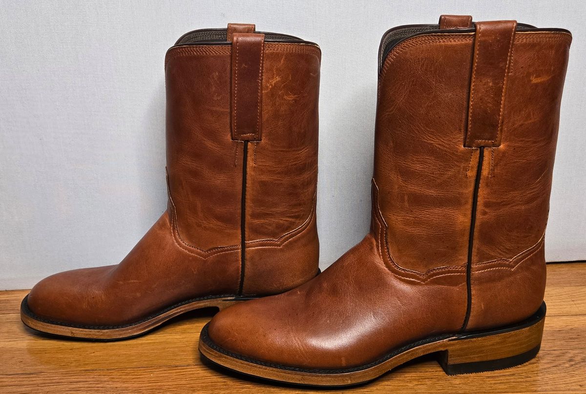 Photo by chuligani on May 23, 2026 of the BNV Boots Roper in Horween English Tan Cypress.