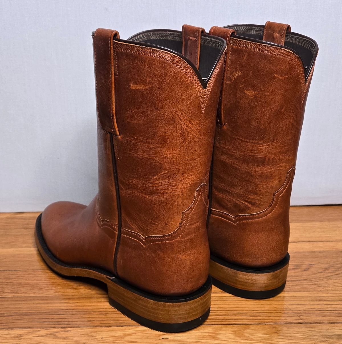 Photo by chuligani on May 23, 2026 of the BNV Boots Roper in Horween English Tan Cypress.