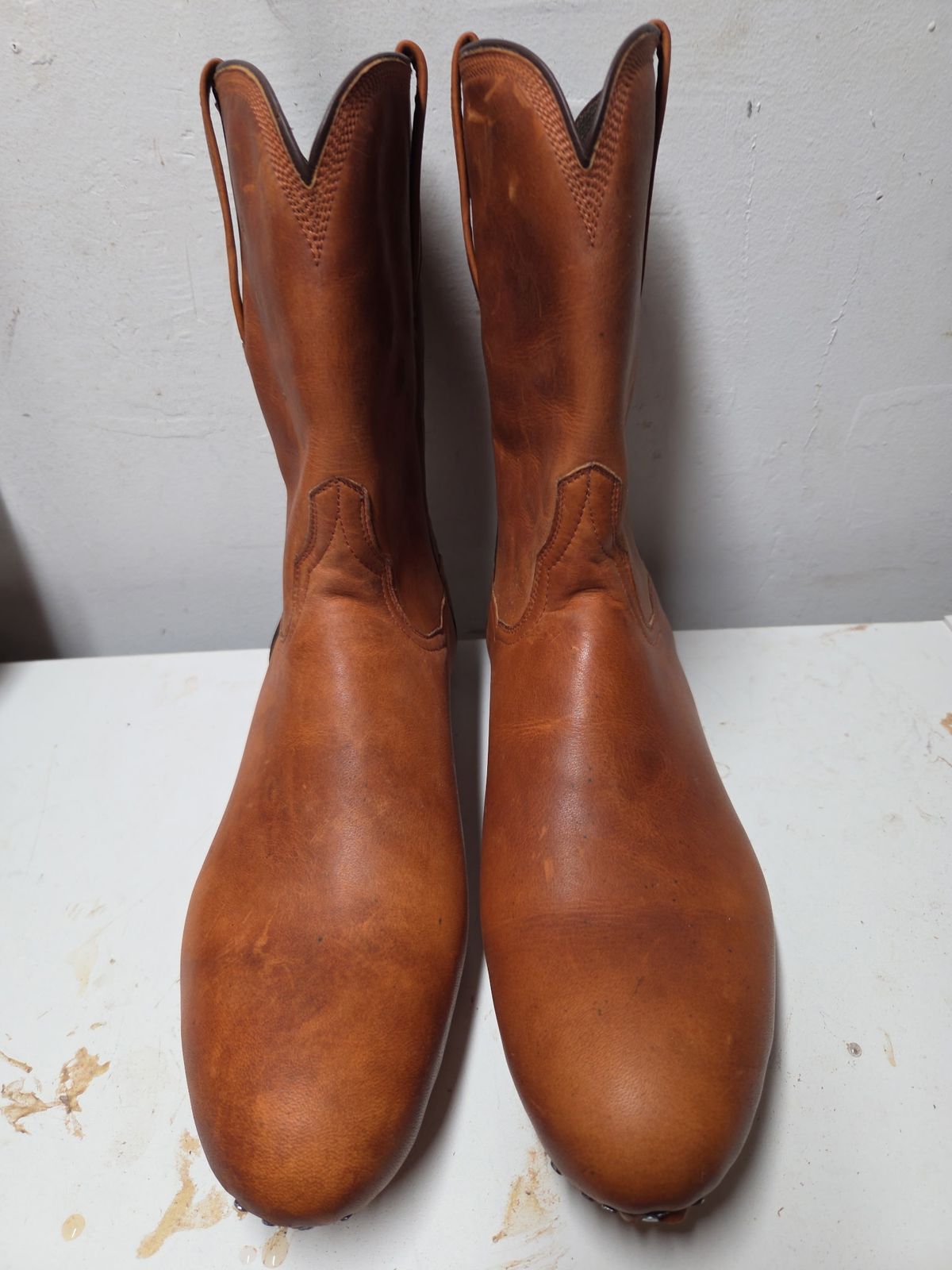 Photo by chuligani on April 28, 2026 of the BNV Boots Roper in Horween English Tan Cypress.