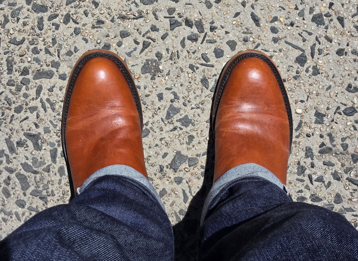 Photo by chuligani on May 26, 2026 of the BNV Boots Roper in Horween English Tan Cypress.