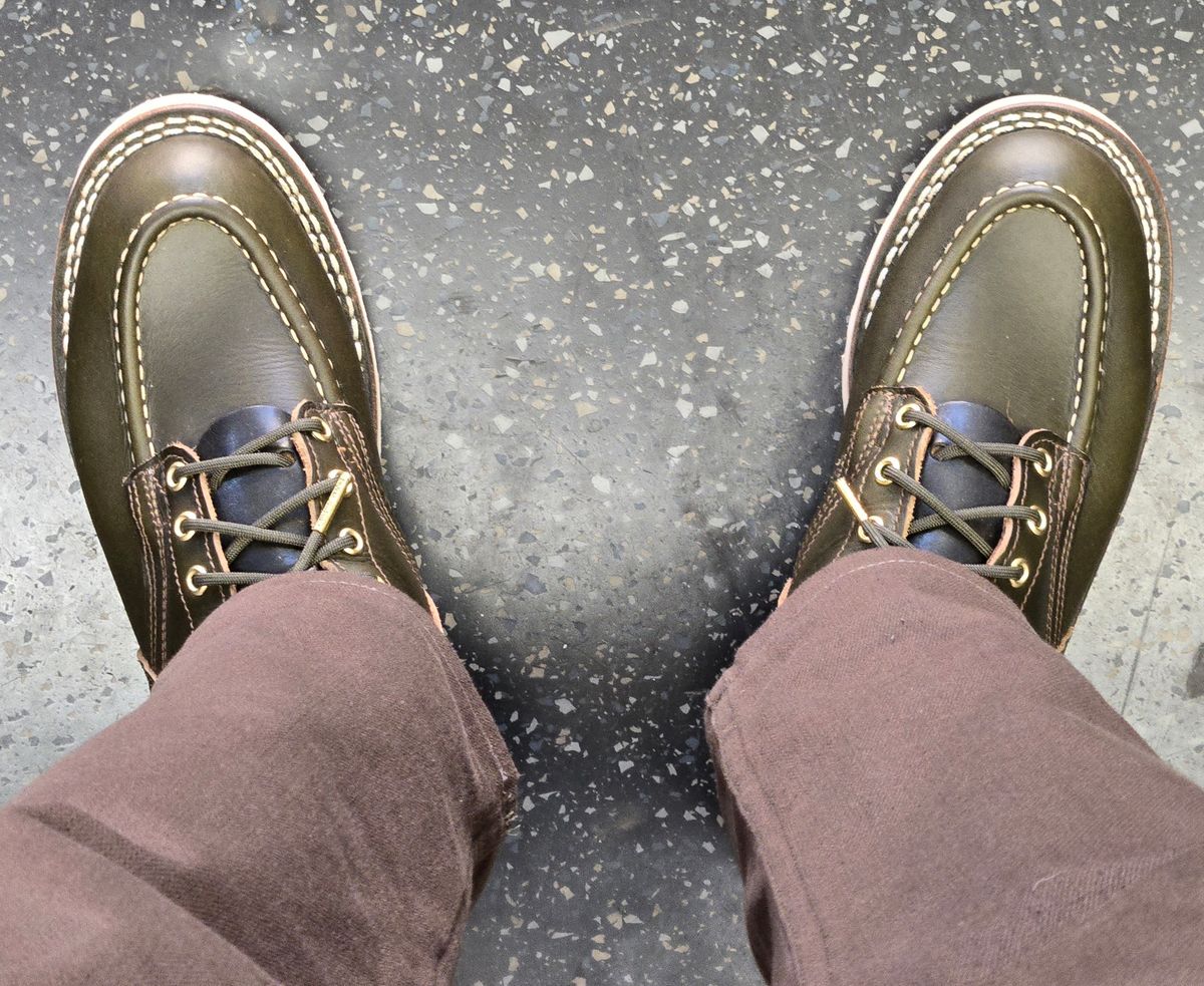 Photo by chuligani on March 25, 2026 of the Nicks 365 Stitchdown in Horween Greener Pastures Shackleton.