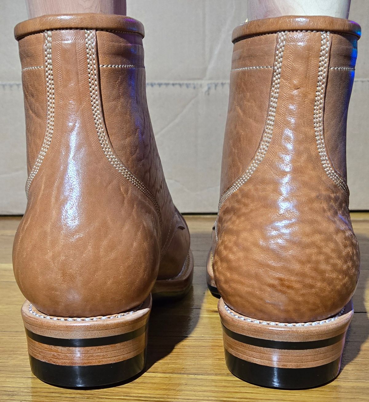 Photo by chuligani on September 4, 2025 of the Prof Barnets Bulky Cap Toe Boots in Maryam Shrunken Horse Culatta Honey.