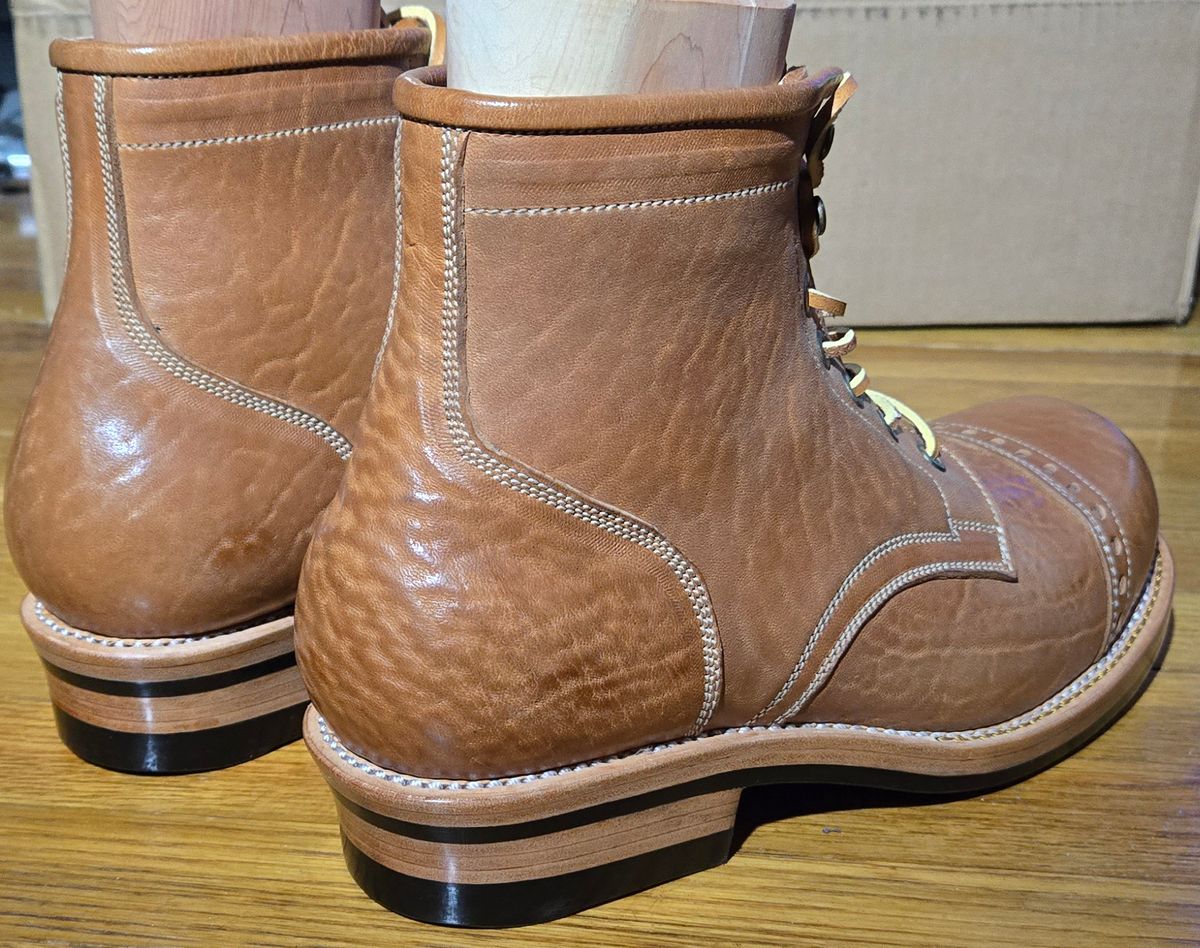 Photo by chuligani on September 4, 2025 of the Prof Barnets Bulky Cap Toe Boots in Maryam Shrunken Horse Culatta Honey.