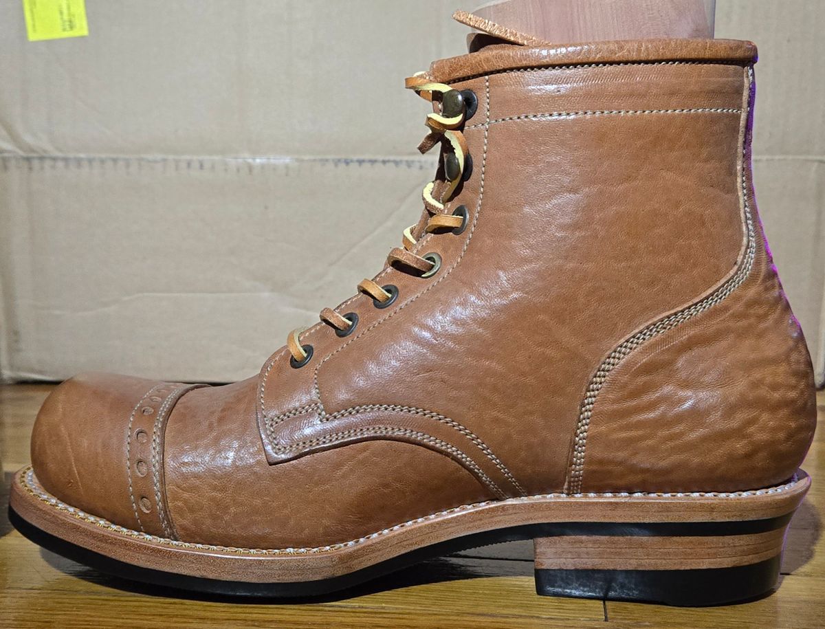 Photo by chuligani on September 4, 2025 of the Prof Barnets Bulky Cap Toe Boots in Maryam Shrunken Horse Culatta Honey.