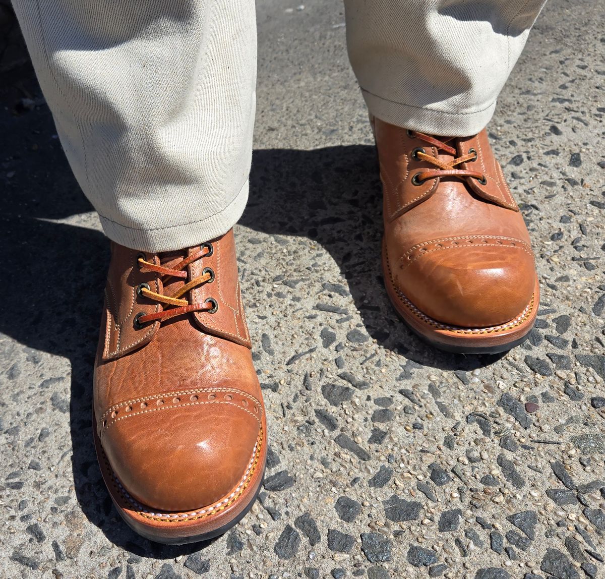 Photo by chuligani on April 9, 2026 of the Prof Barnets Bulky Cap Toe Boots in Maryam Shrunken Horse Culatta Honey.