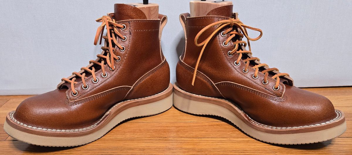 Photo by chuligani on May 6, 2026 of the White's C350LTT-CS in Horween Tan Waxed Flesh Essex.