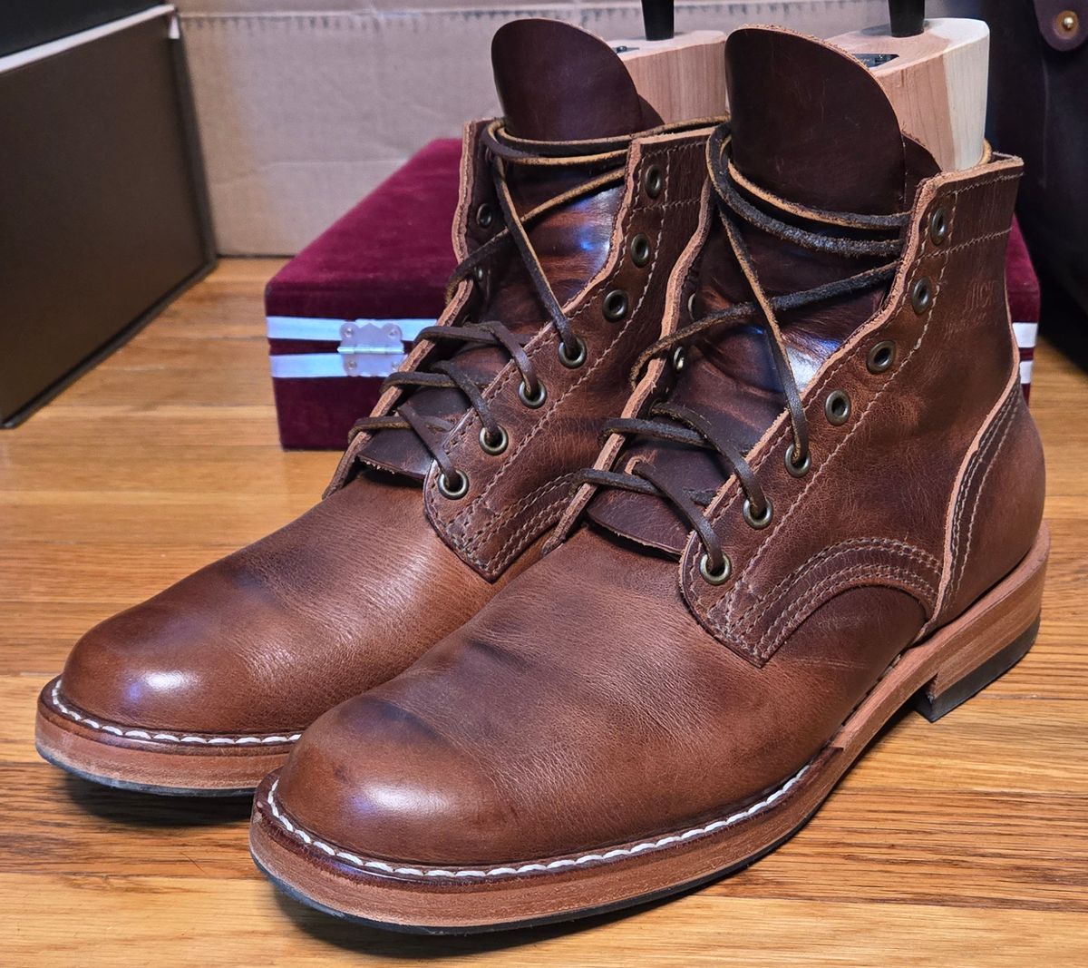 Photo by chuligani on February 24, 2026 of the Nicks Lace Up Heritage in Italian Brown Cypress.
