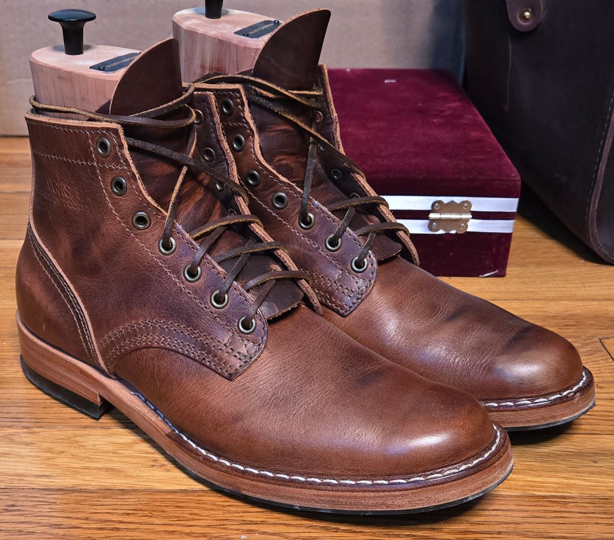Photo by chuligani on February 24, 2026 of the Nicks Lace Up Heritage in Italian Brown Cypress.