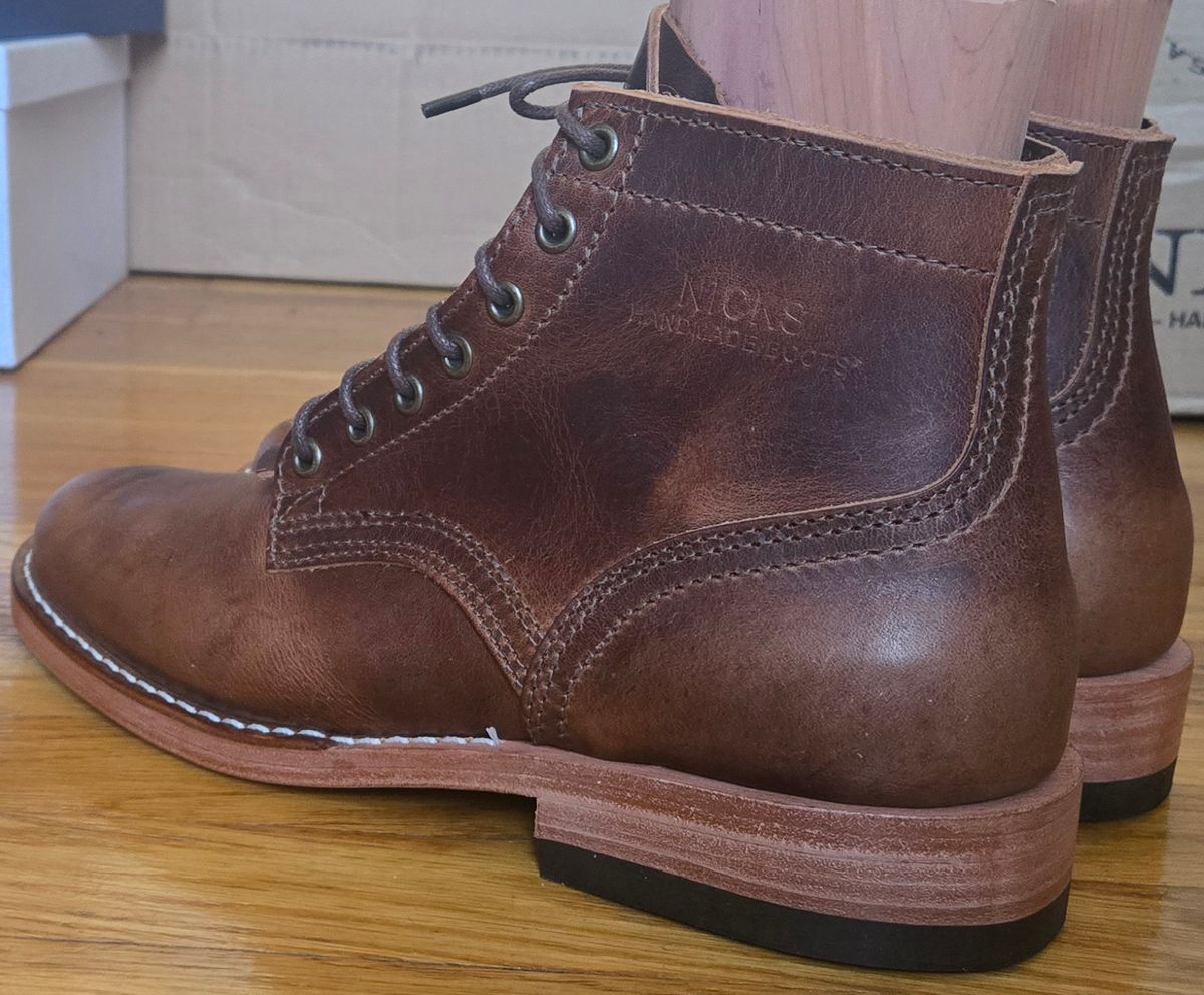 Photo by chuligani on October 1, 2025 of the Nicks Lace Up Heritage in Italian Brown Cypress.