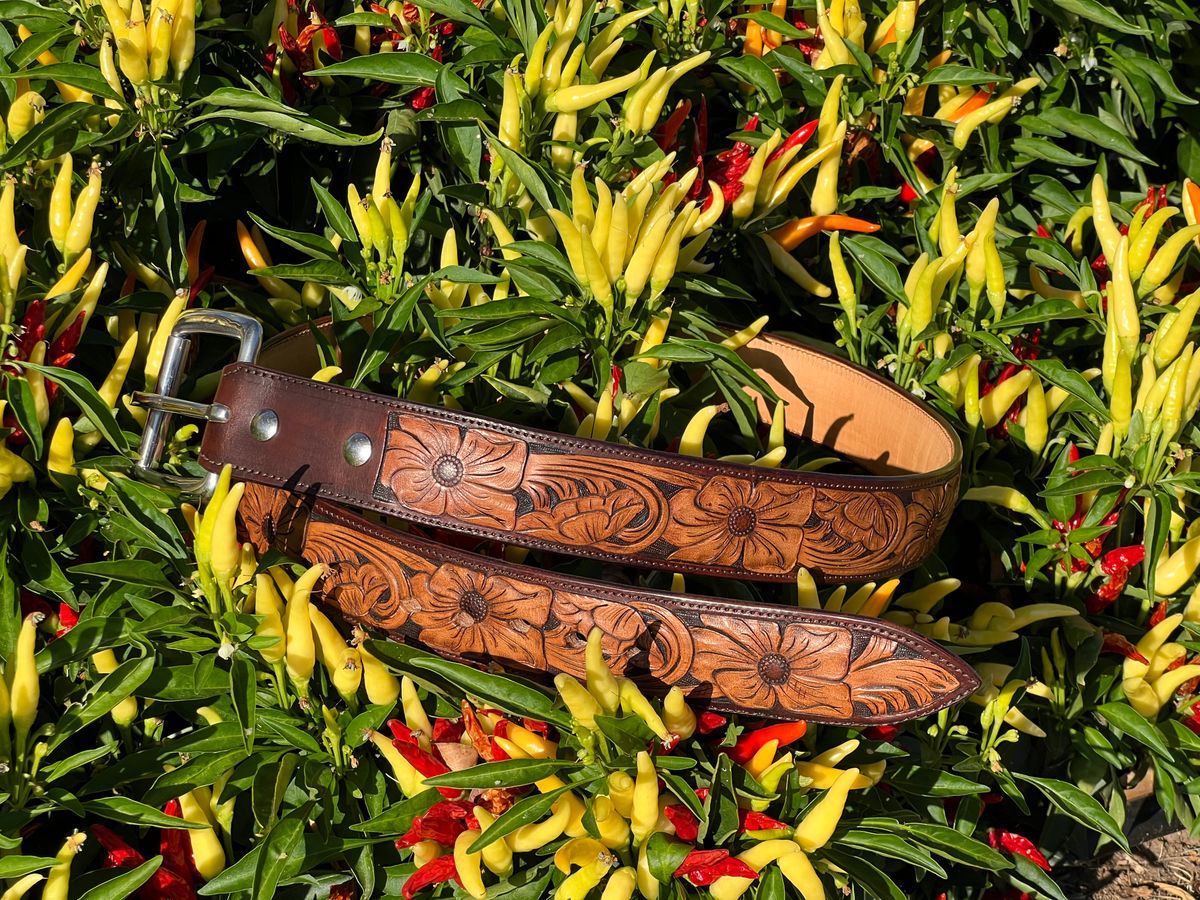 Photo by thenewreligion on October 4, 2025 of the Jarrett Van Curen Tooled Western Belt in Unknown Natural Veg Tan.