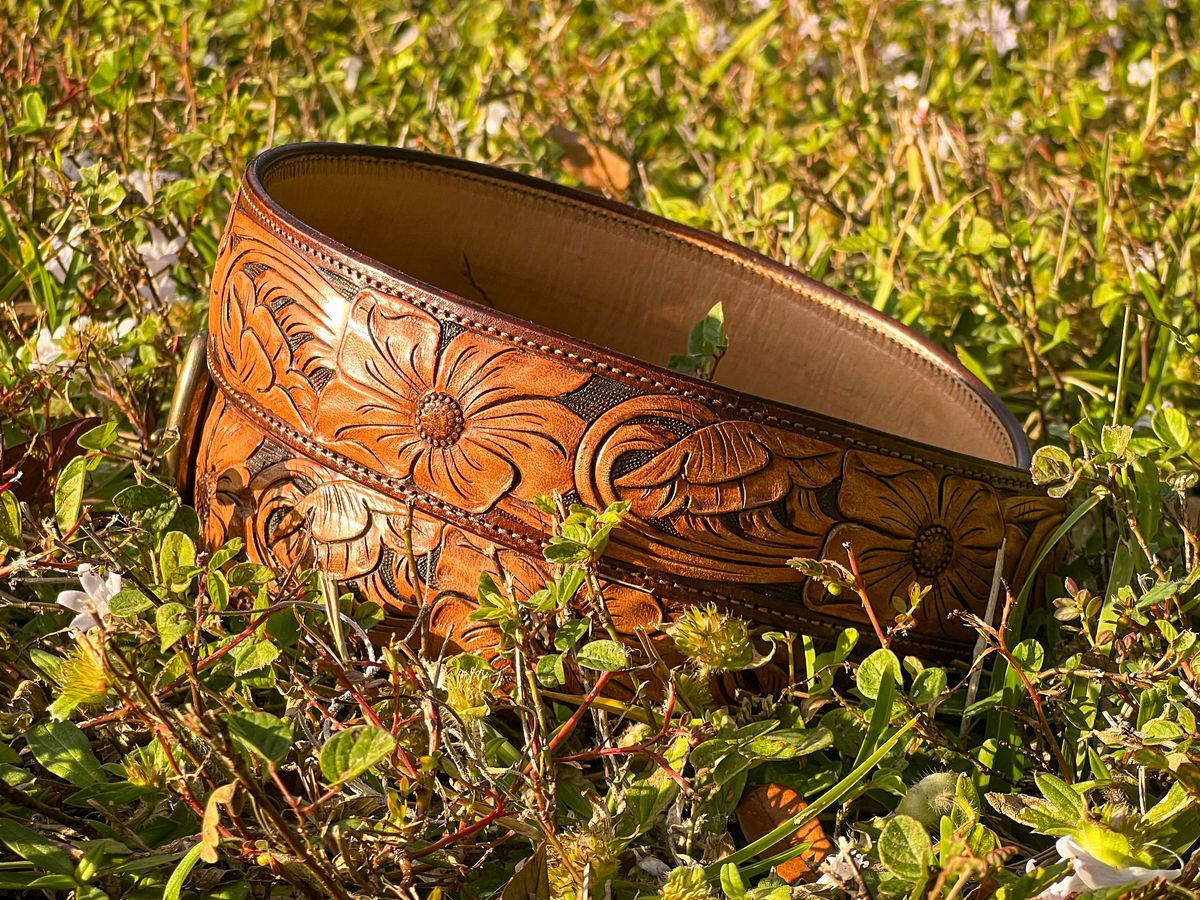 Photo by thenewreligion on December 5, 2025 of the Jarrett Van Curen Tooled Western Belt in Unknown Natural Veg Tan.