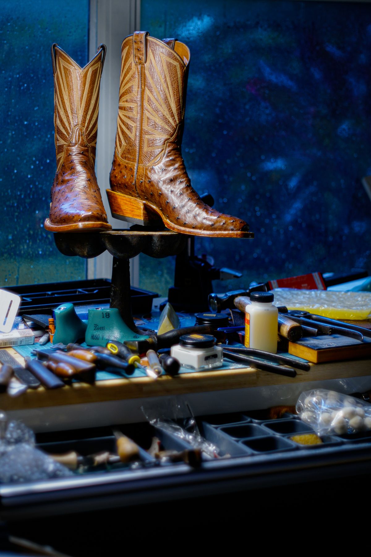 Photo by thenewreligion on October 10, 2024 of the Self-Made Cowboy Boot in Kango Tobac Ostrich.