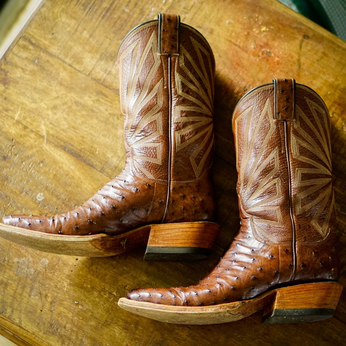 Photo by thenewreligion on November 4, 2024 of the Self-Made Cowboy Boot in Kango Tobac Ostrich.