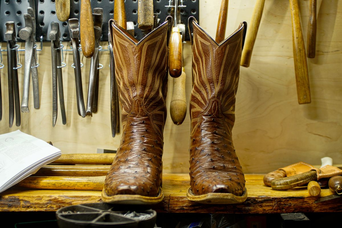 Photo by thenewreligion on April 2, 2025 of the Self-Made Cowboy Boot in Kango Tobac Ostrich.