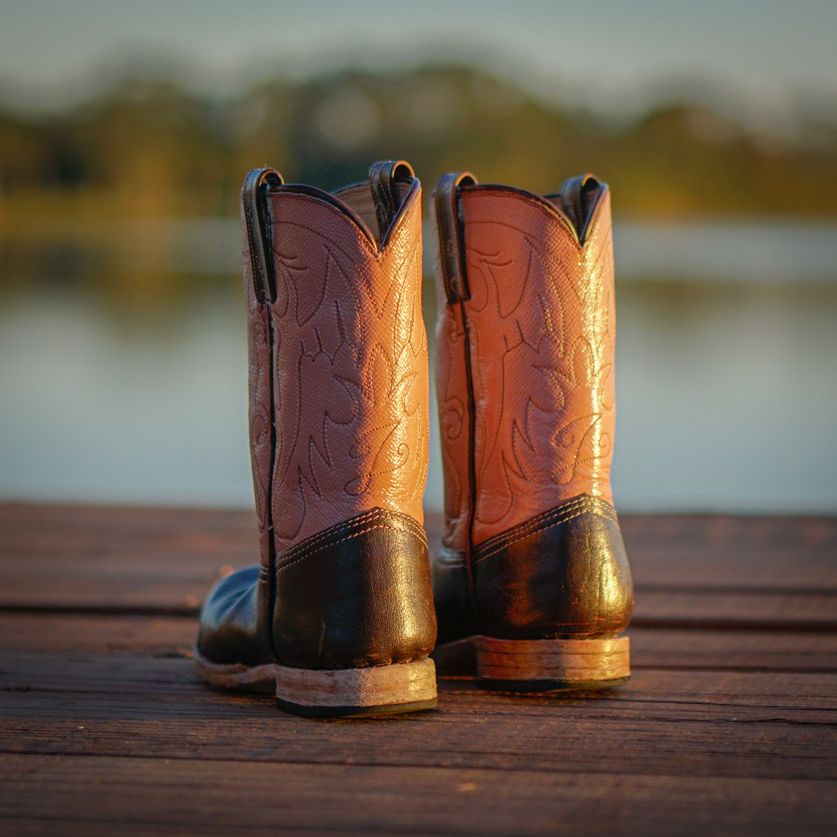 Photo by thenewreligion on December 5, 2024 of the Self-Made Cowboy Boot in Water Buffalo.