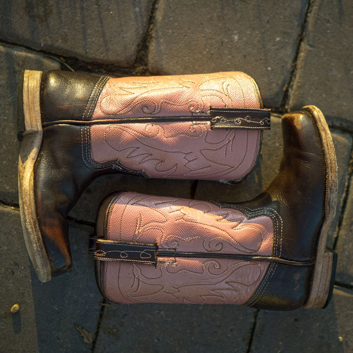 Photo by thenewreligion on January 3, 2025 of the Self-Made Cowboy Boot in Water Buffalo.