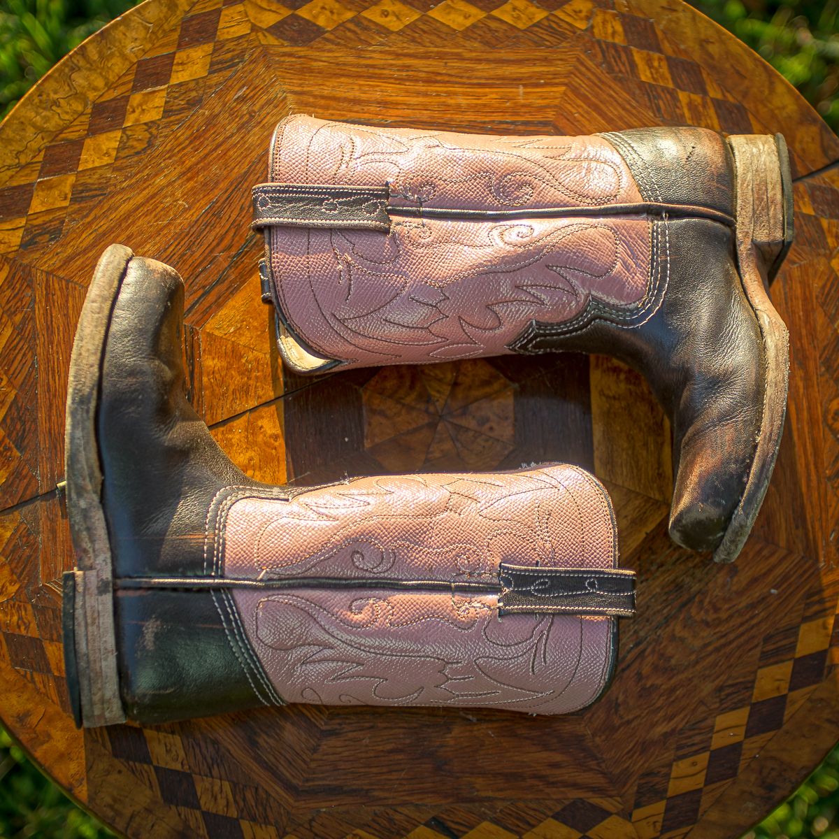 Photo by thenewreligion on March 5, 2025 of the Self-Made Cowboy Boot in Water Buffalo.