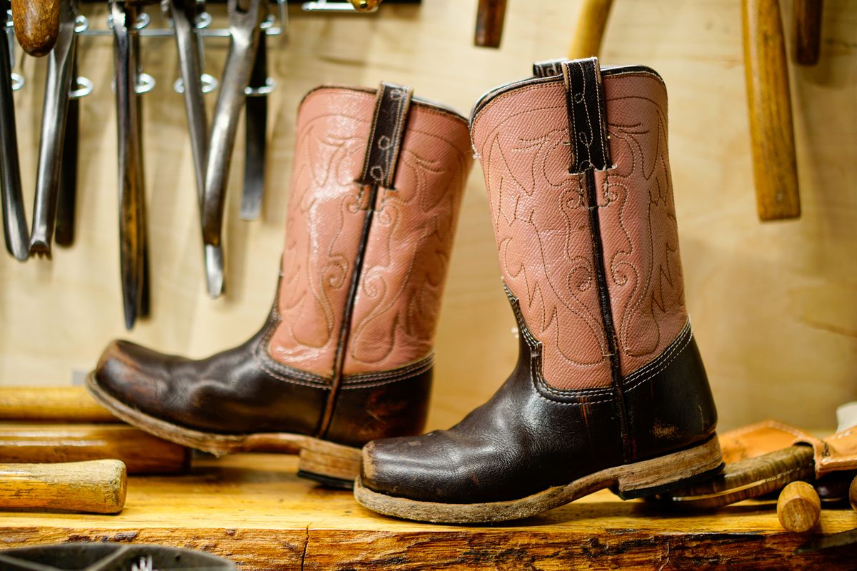 Photo by thenewreligion on April 2, 2025 of the Self-Made Cowboy Boot in Water Buffalo.