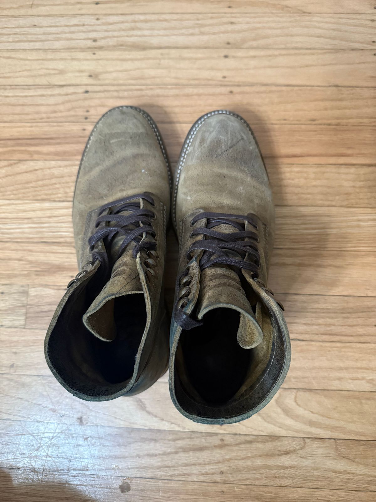 Photo by seconds_and_selvedge on November 6, 2025 of the Parkhurst The Allen in Gingembre Kudu.