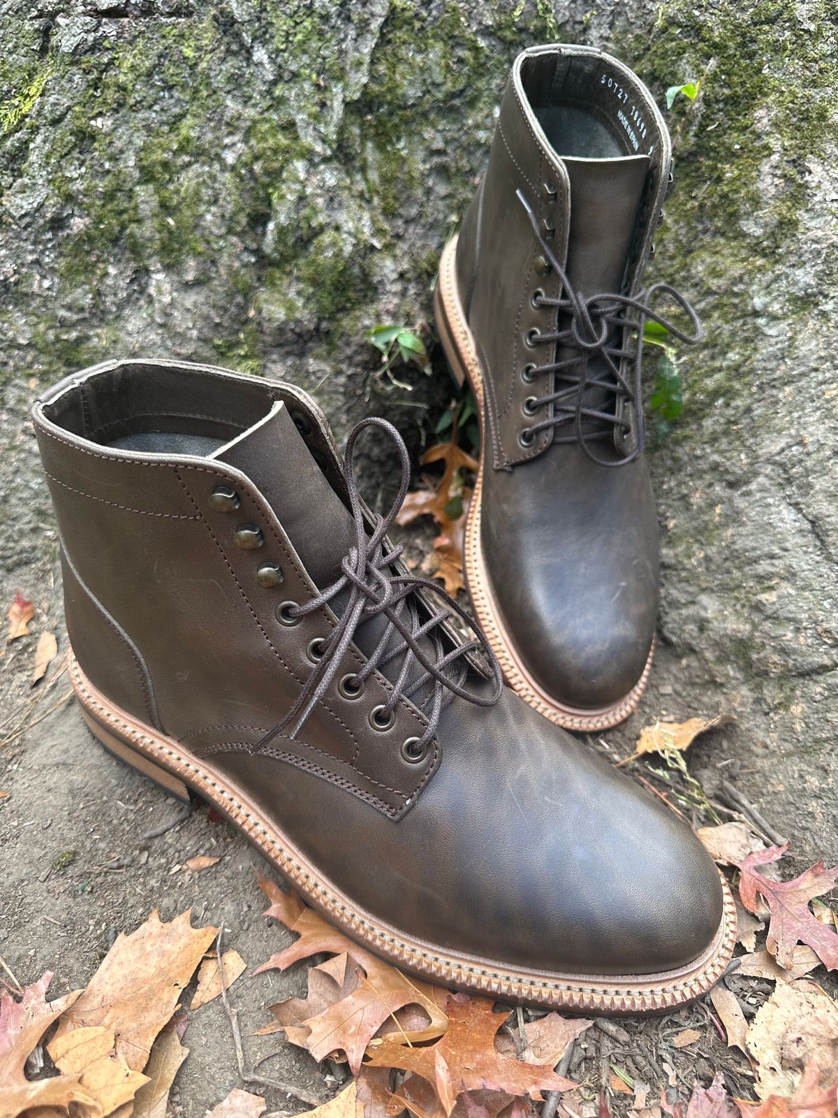 Photo by DenimKnight on November 1, 2024 of the Parkhurst The Allen in Maryam Asphalt Waxed Horsebutt.
