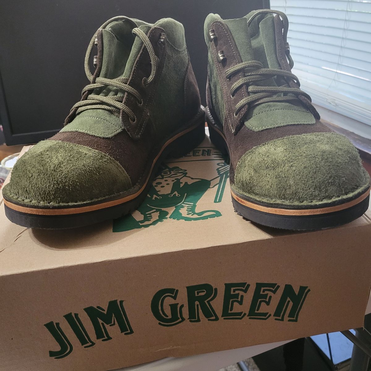 Photo by GrantR on August 18, 2025 of the Jim Green African Ranger in Jim Green / Rough Out Houston Green & Jim Green / Rough Out Houston Brown.