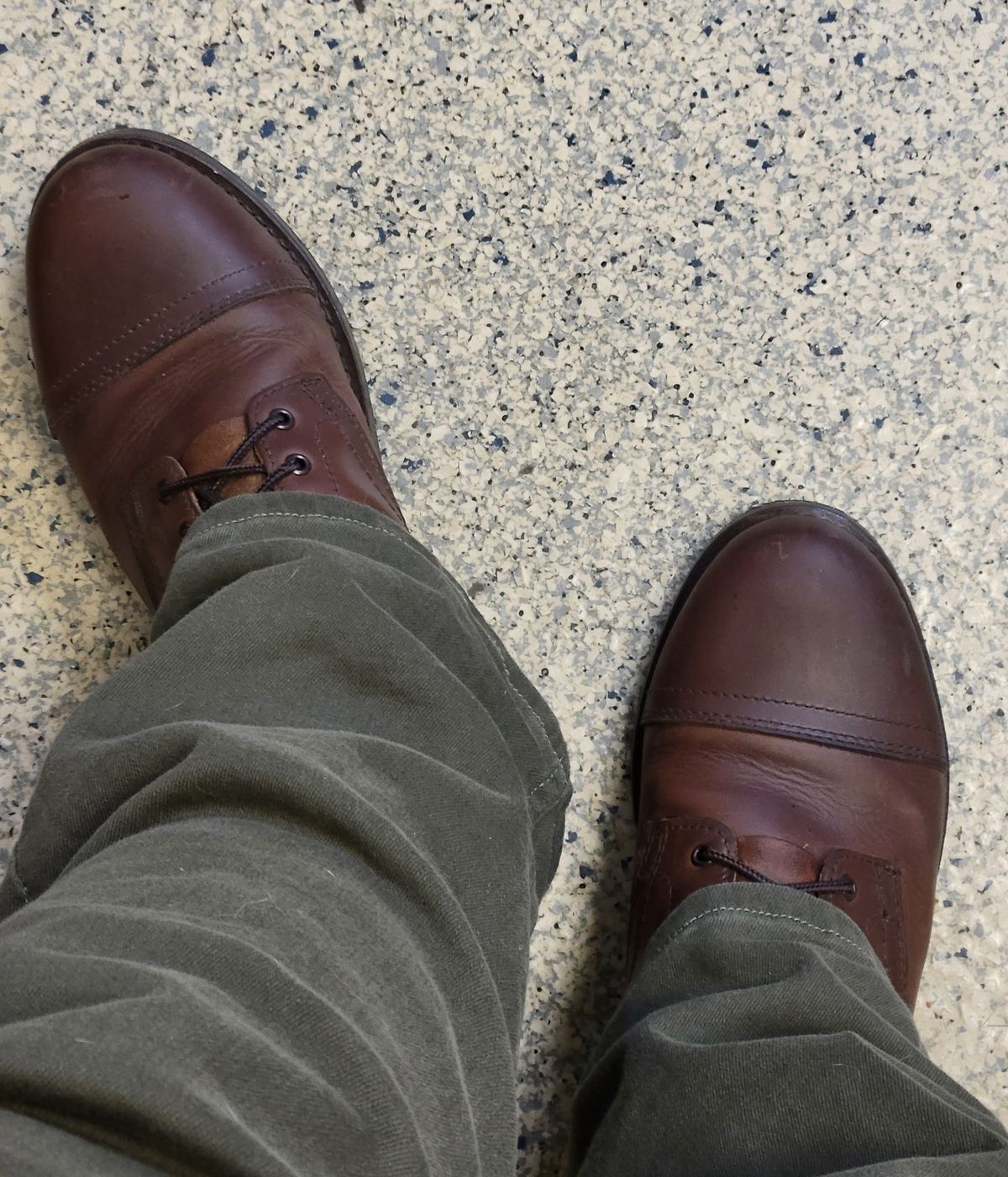 Photo by GrantR on November 25, 2025 of the Thursday Thursday / Heritage Captain in Thursday / Rustic Brown Pull Up.