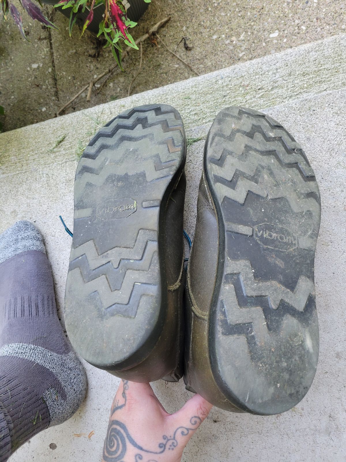 Photo by GrantR on August 23, 2025 of the Origin The Coronado Boot in Slate Waxed Pull Up.