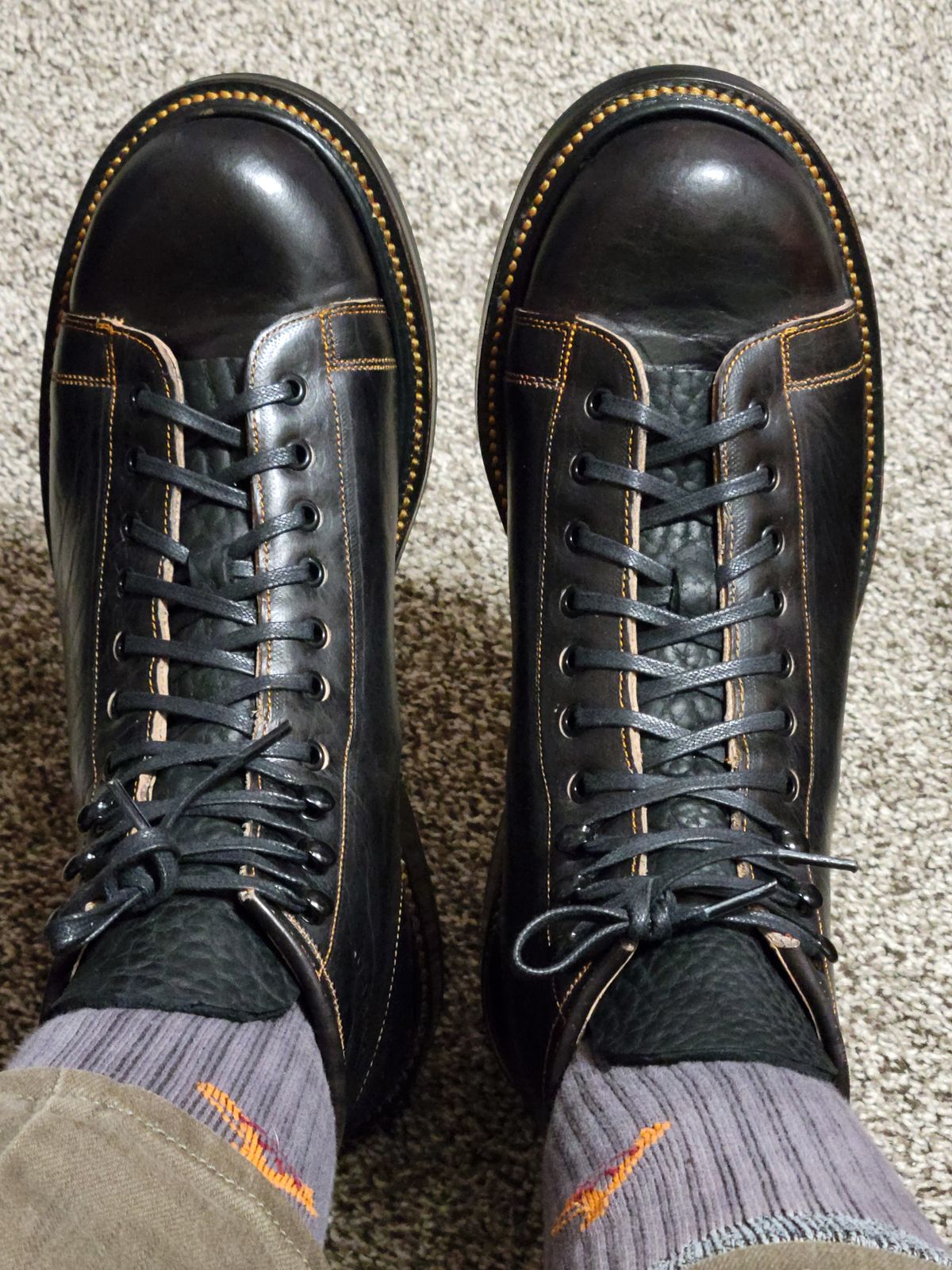 Photo by GrantR on November 14, 2025 of the Unmarked Archie Boots in Cisne Black Vegetable-Tanned Bison.