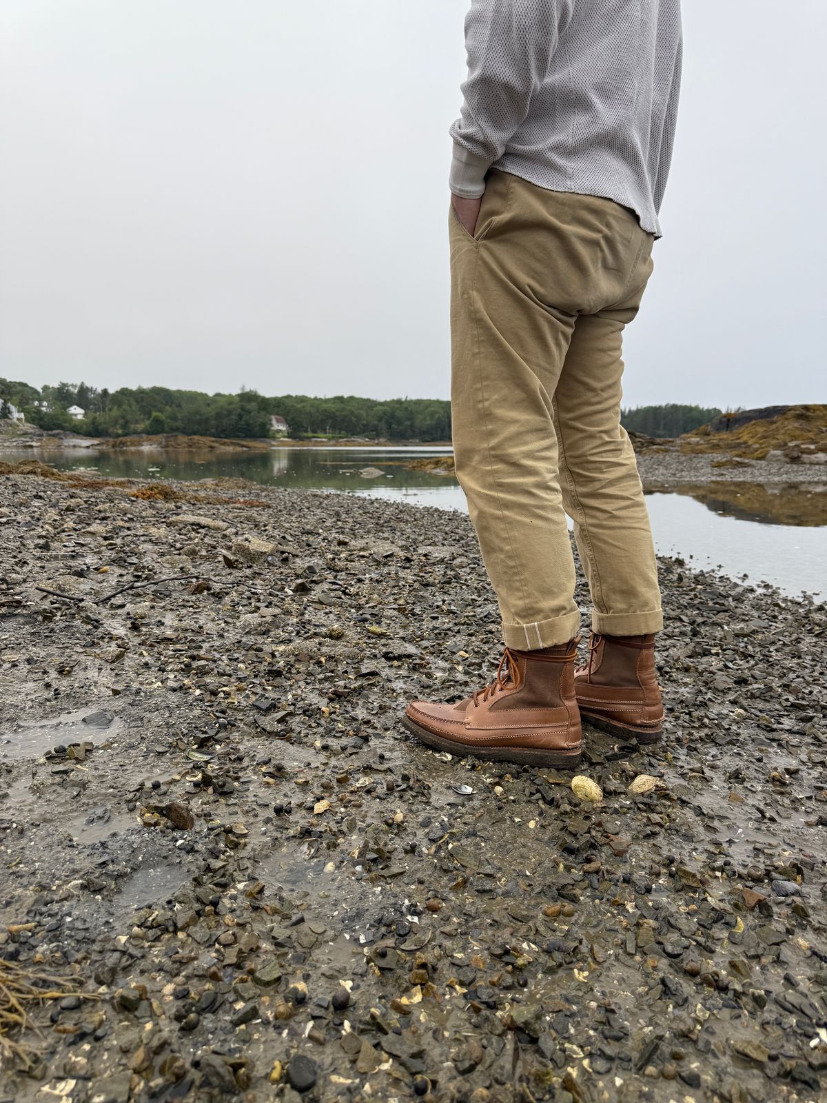 Photo by Fip_Schbelvitz on July 14, 2025 of the Easymoc Rangeley Boot in Horween Natural Chromexcel & American Mole Suede.