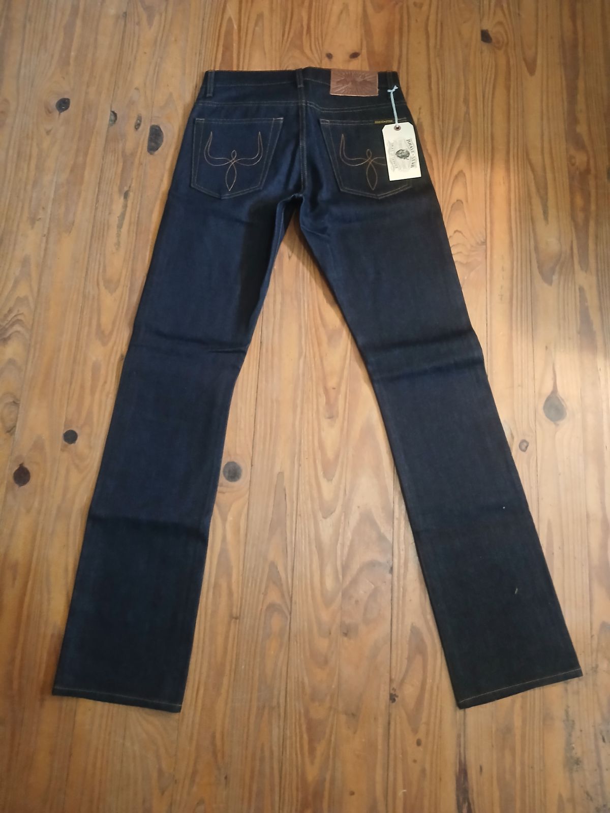 Photo by Josiah15 on April 14, 2025 of the Brave Star 16.5 Oz Blue Blood Mojave Western Cut Jean in 16.5 Oz Blue Blood Denim.