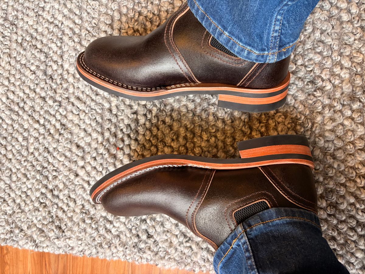 Photo by Alex2983 on February 11, 2026 of the Nicks Heritage Chelsea in Horween Brown Waxed Flesh.