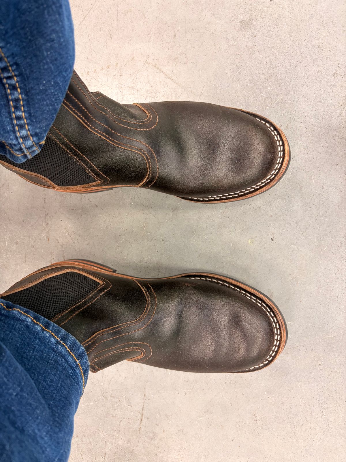 Photo by Alex2983 on February 25, 2026 of the Nicks Heritage Chelsea in Horween Brown Waxed Flesh.