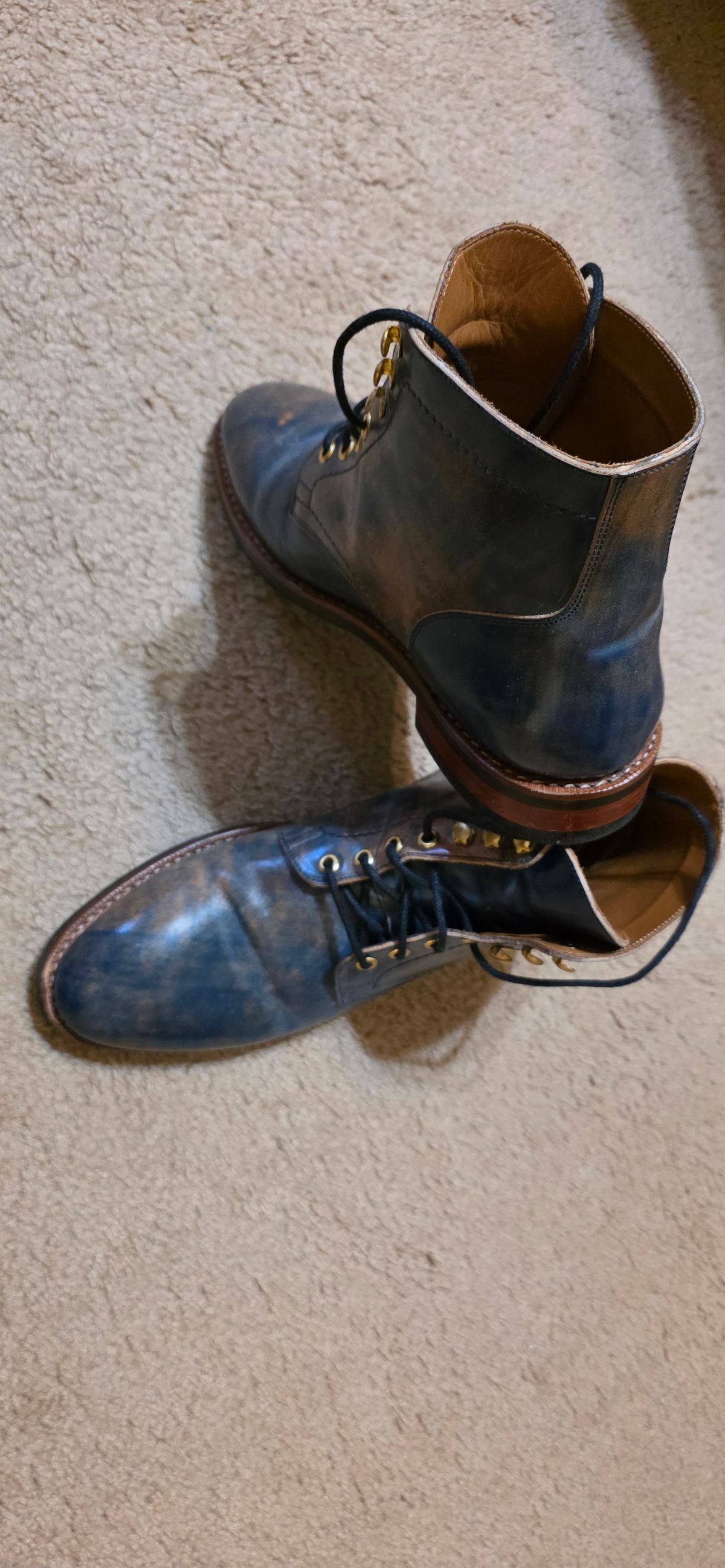 Photo by mknewman on July 12, 2025 of the Blkbrd Shoemaker Custom Model in Rocado - "Marbled" Shell Cordovan - Veg Tanned (Ocean).