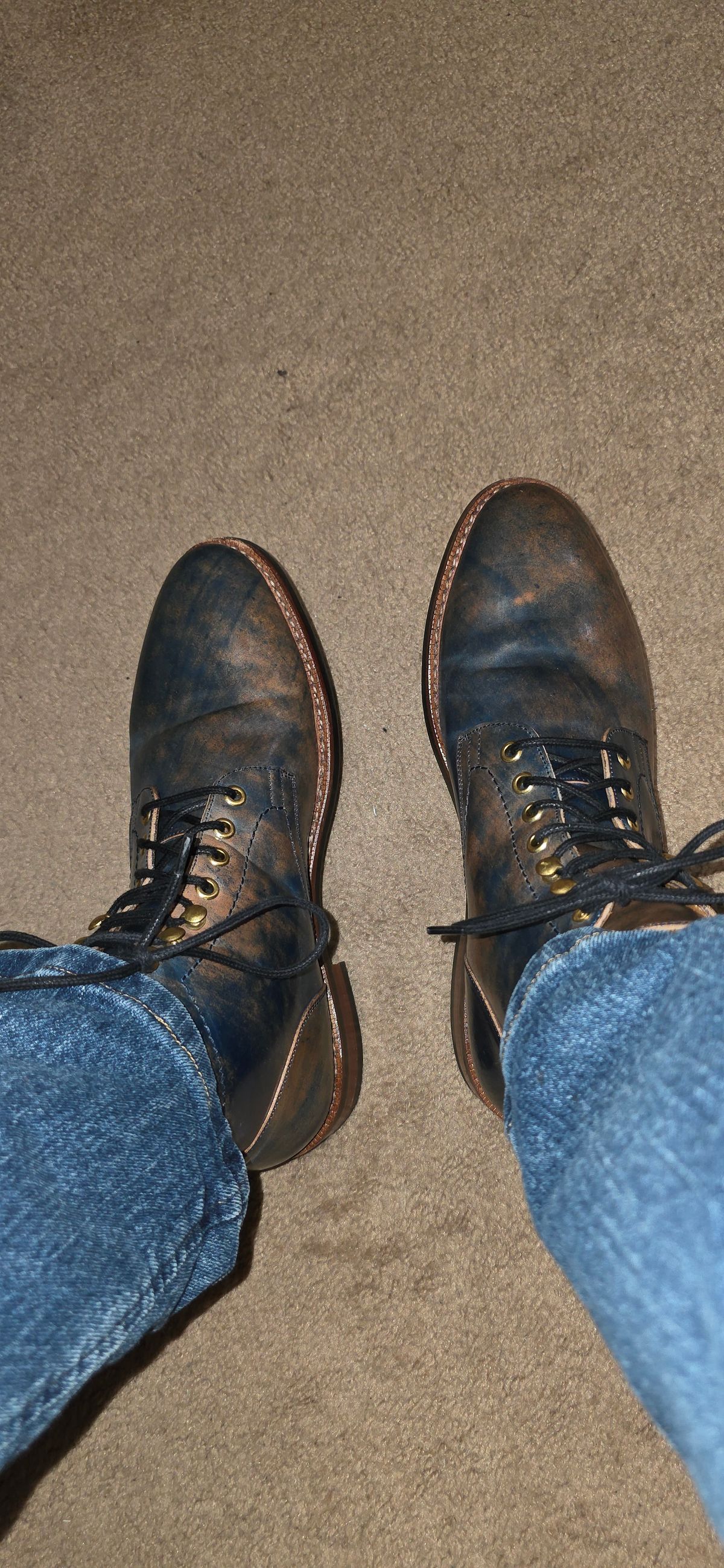 Photo by mknewman on August 26, 2025 of the Blkbrd Shoemaker Ocean in Rocado - "Marbled" Shell Cordovan - Veg Tanned (Ocean).