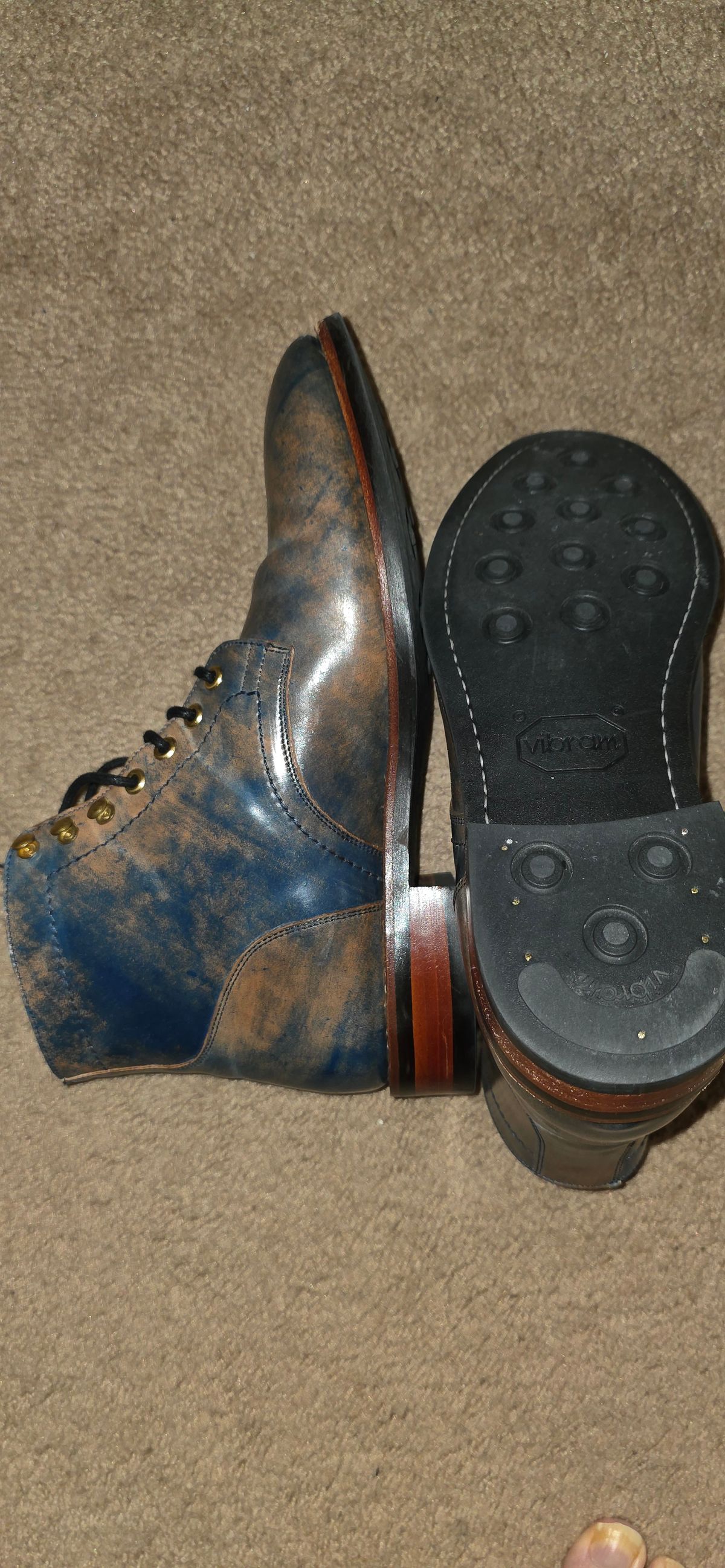 Photo by mknewman on September 2, 2025 of the Blkbrd Shoemaker Ocean in Rocado - "Marbled" Shell Cordovan - Veg Tanned (Ocean).