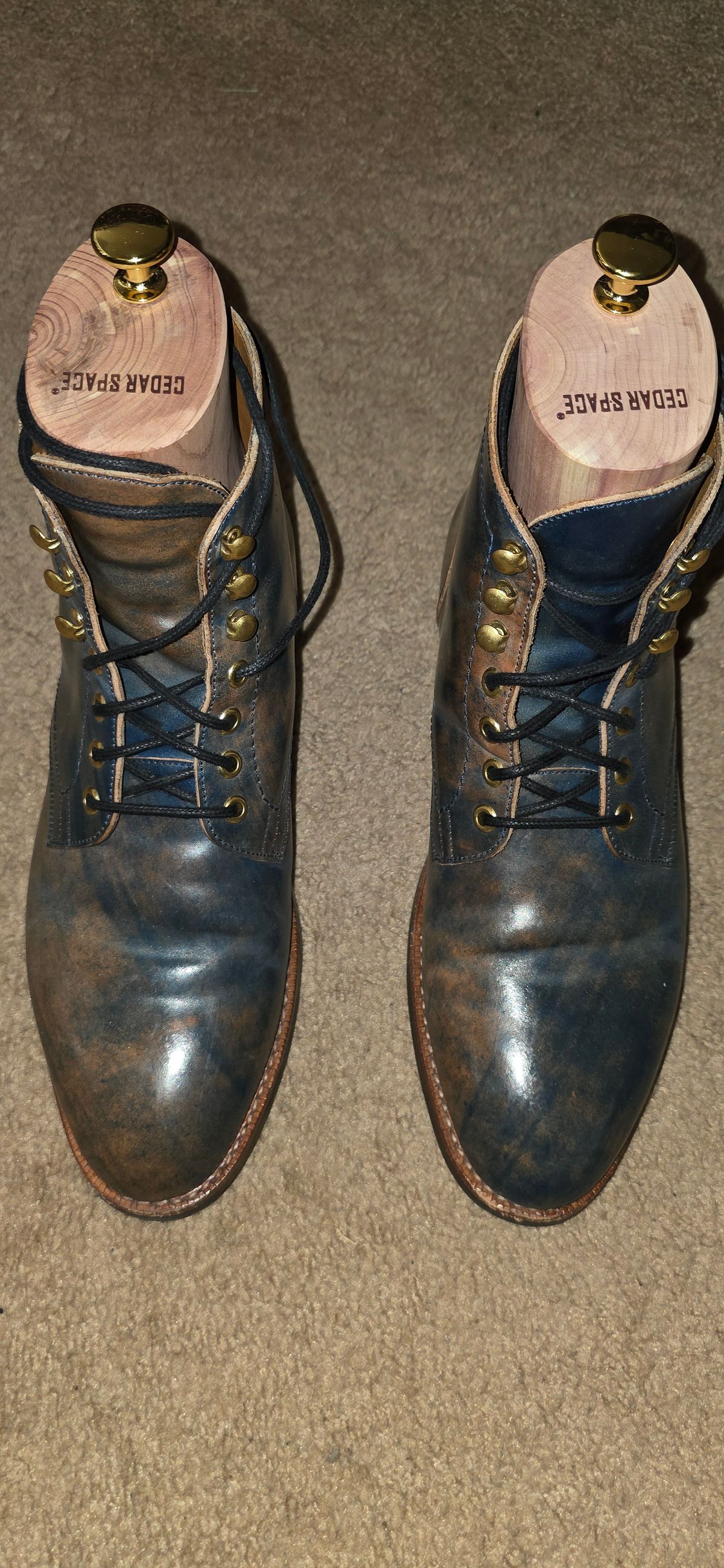 Photo by mknewman on September 16, 2025 of the Blkbrd Shoemaker Ocean in Rocado - "Marbled" Shell Cordovan - Veg Tanned (Ocean).