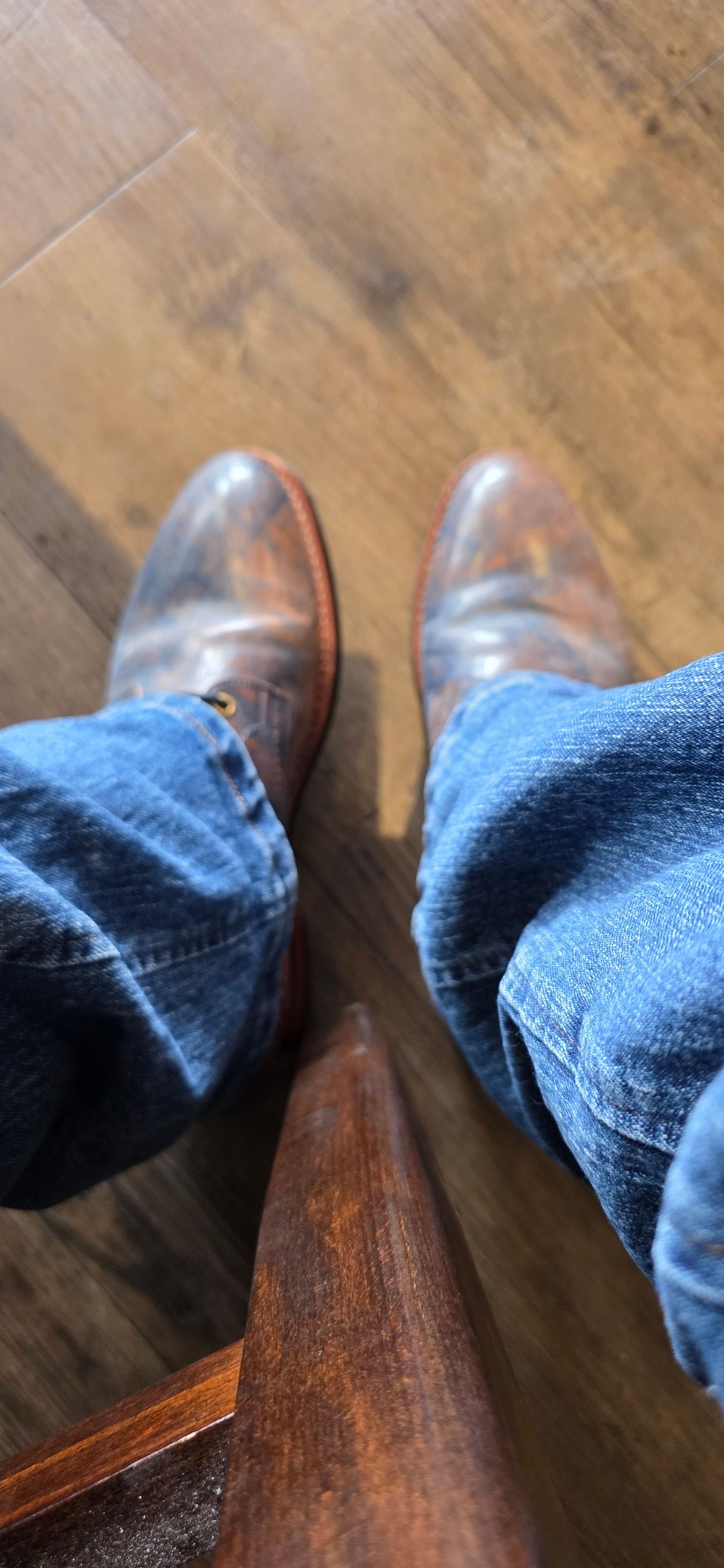 Photo by mknewman on September 23, 2025 of the Blkbrd Shoemaker Ocean in Rocado - "Marbled" Shell Cordovan - Veg Tanned (Ocean).