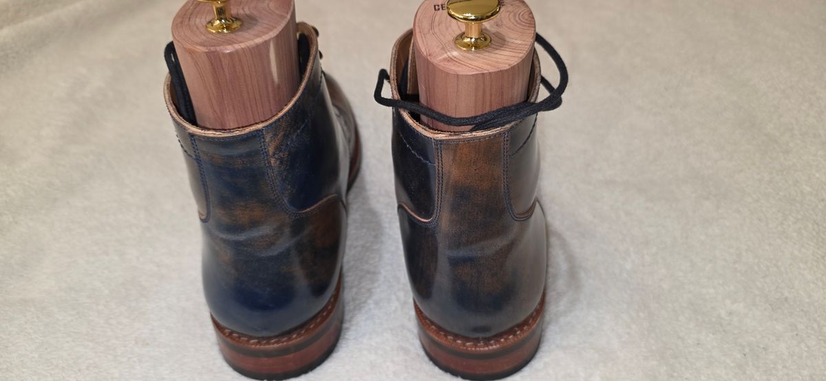 Photo by mknewman on November 3, 2025 of the Blkbrd Shoemaker Ocean in Rocado - "Marbled" Shell Cordovan - Veg Tanned (Ocean).