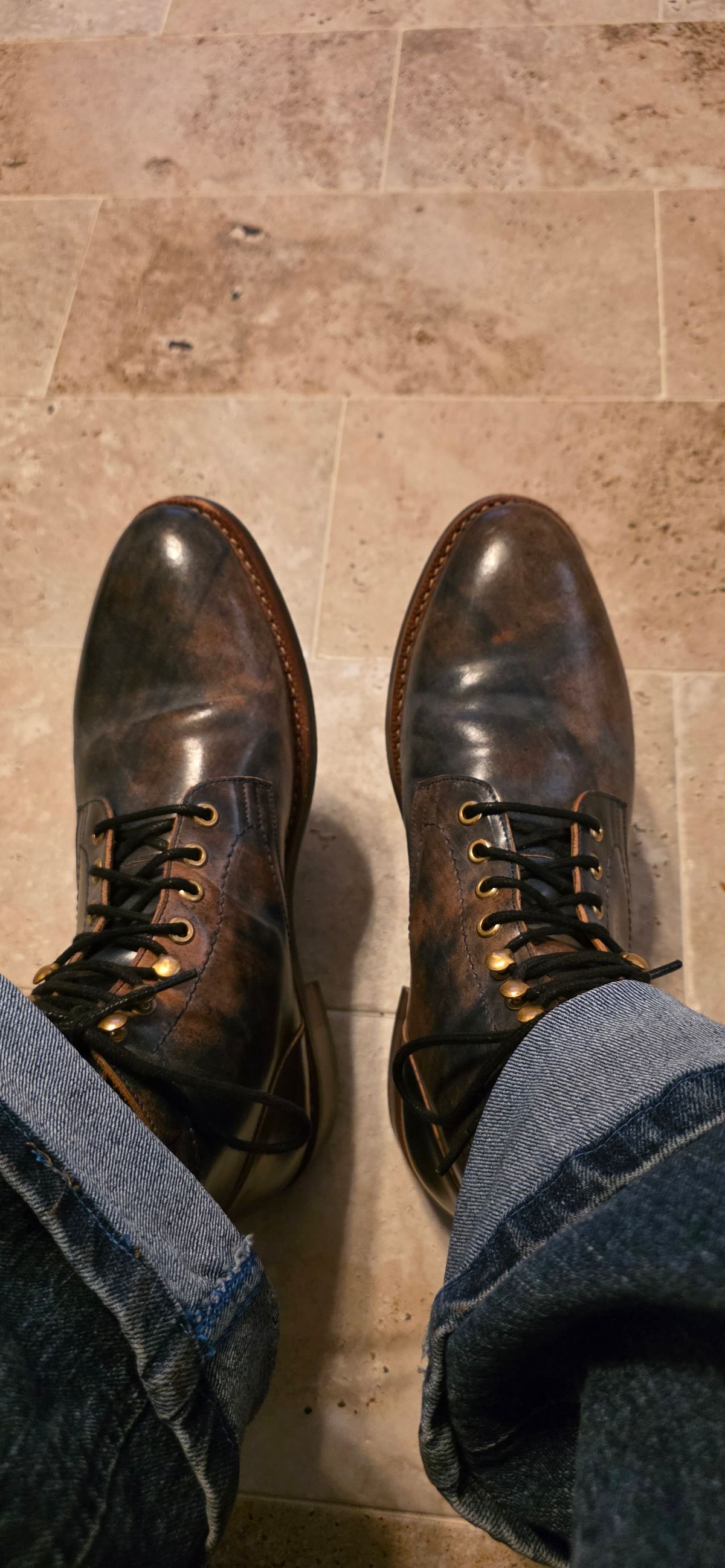 Photo by mknewman on November 15, 2025 of the Blkbrd Shoemaker Ocean in Rocado - "Marbled" Shell Cordovan - Veg Tanned (Ocean).