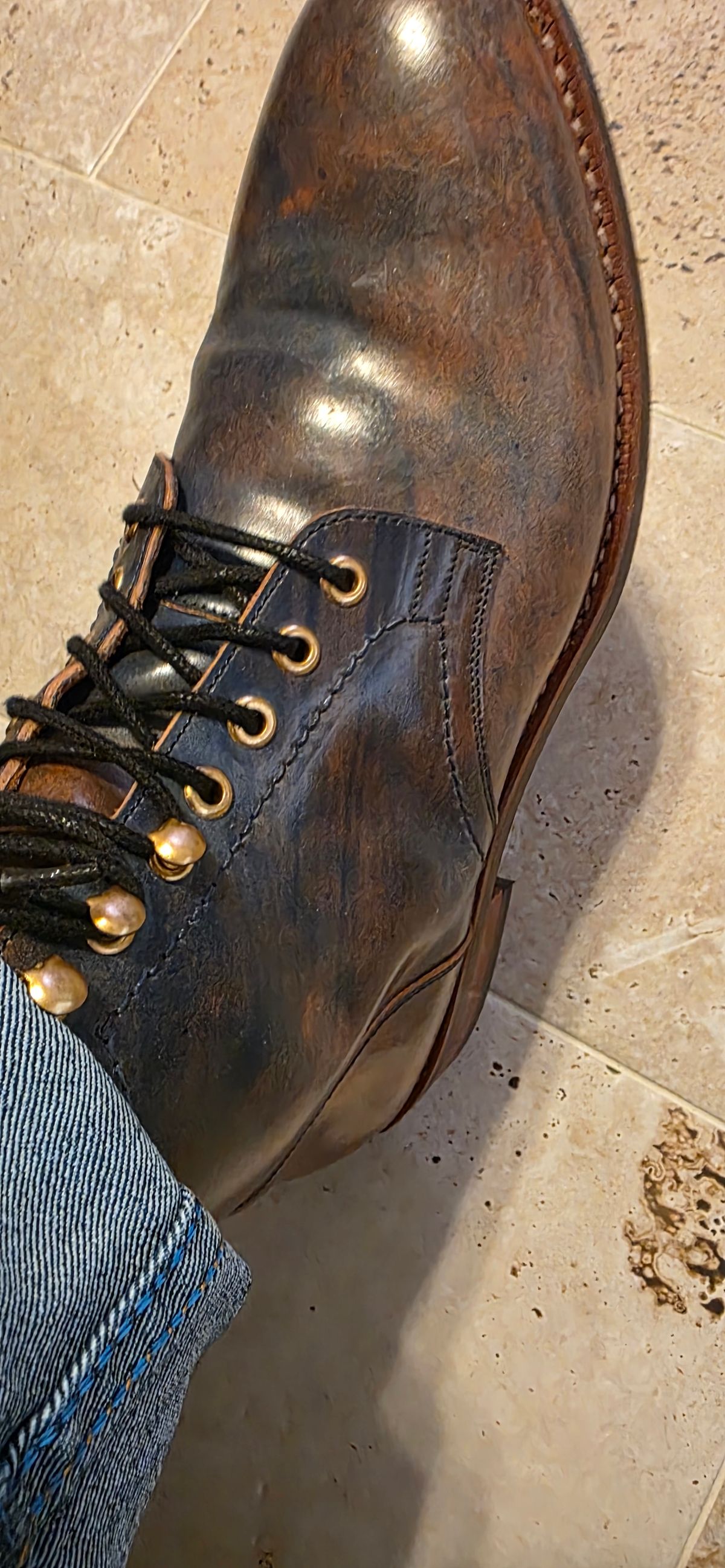 Photo by mknewman on November 15, 2025 of the Blkbrd Shoemaker Ocean in Rocado - "Marbled" Shell Cordovan - Veg Tanned (Ocean).
