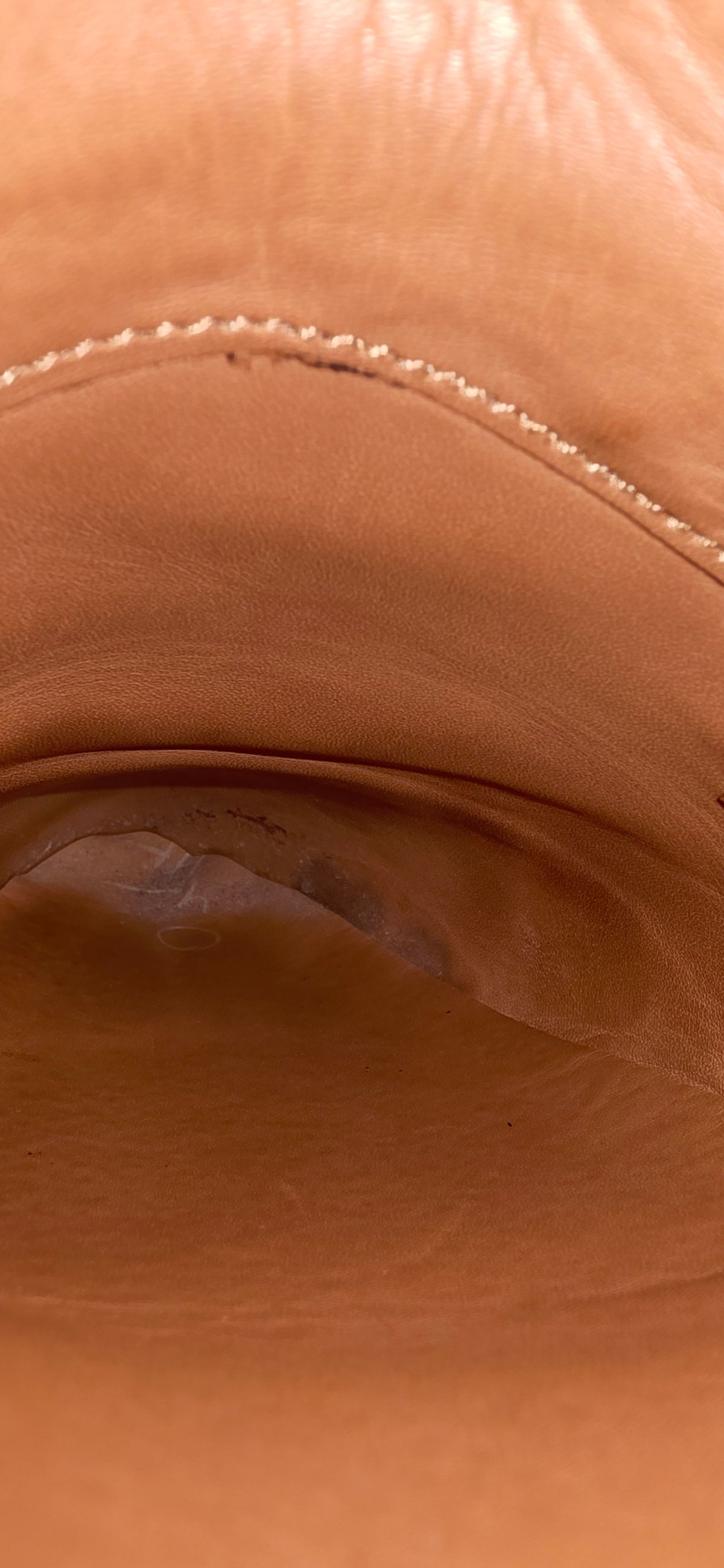 Photo by mknewman on November 23, 2025 of the Blkbrd Shoemaker Ocean in Rocado - "Marbled" Shell Cordovan - Veg Tanned (Ocean).