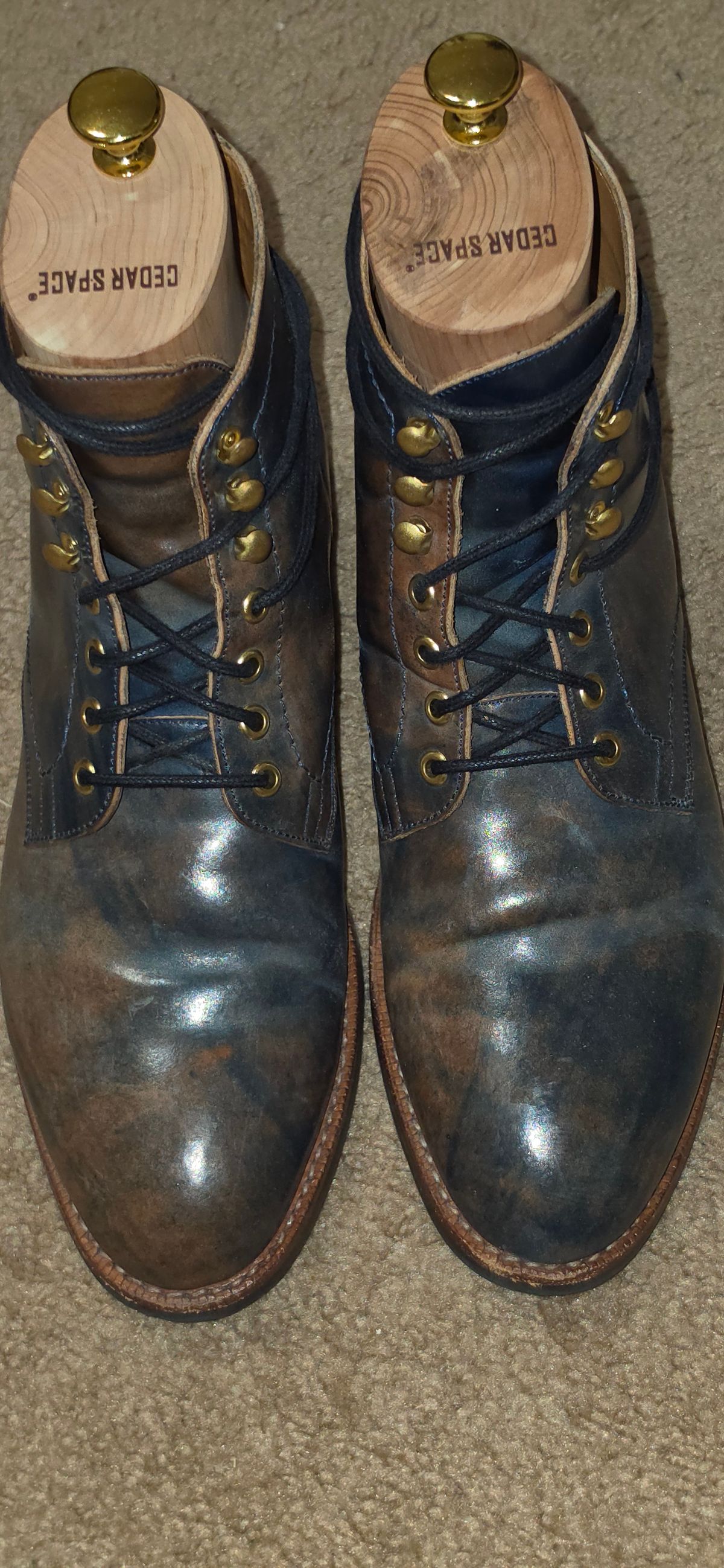 Photo by mknewman on April 1, 2026 of the Blkbrd Shoemaker Ocean in Rocado - "Marbled" Shell Cordovan - Veg Tanned (Ocean).