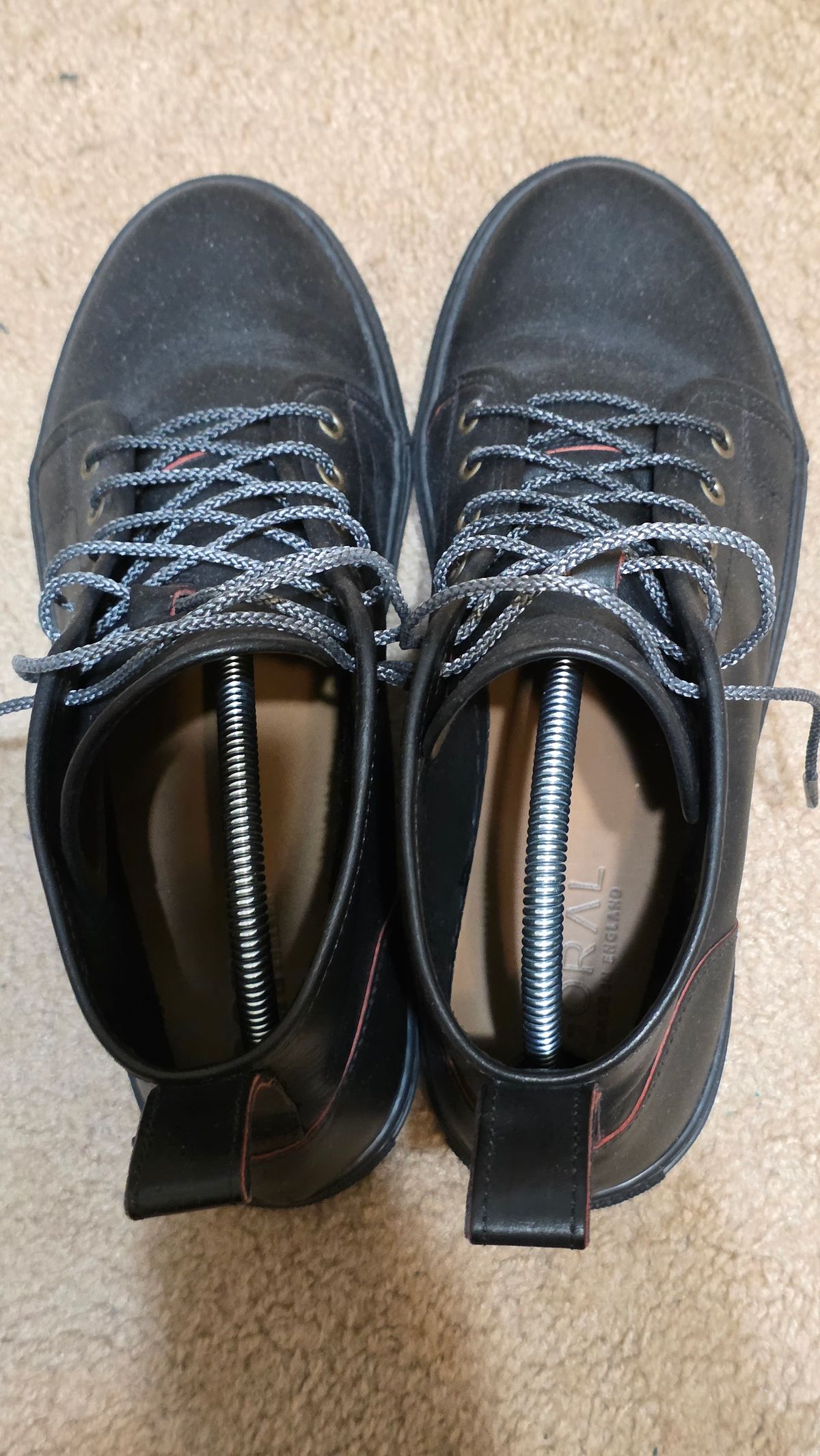 Photo by mknewman on February 19, 2026 of the Goral Goral / Rose Anvil SMUGS in Seidel /Rose Anvil Blood Core.