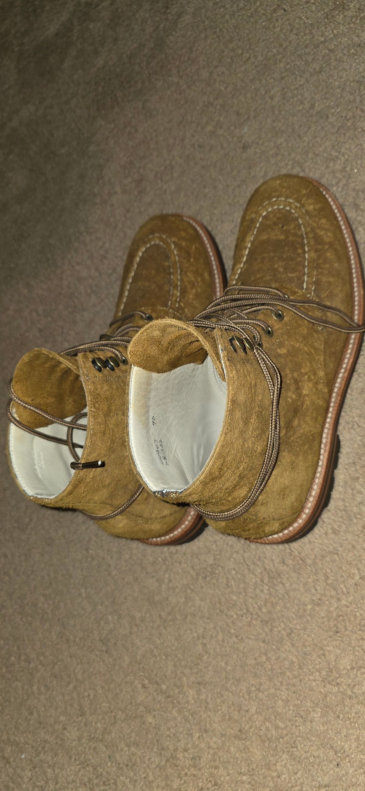 Photo by mknewman on September 8, 2025 of the Grant Stone Brass Boot in C.F. Stead Bronze Rough Mohawk.