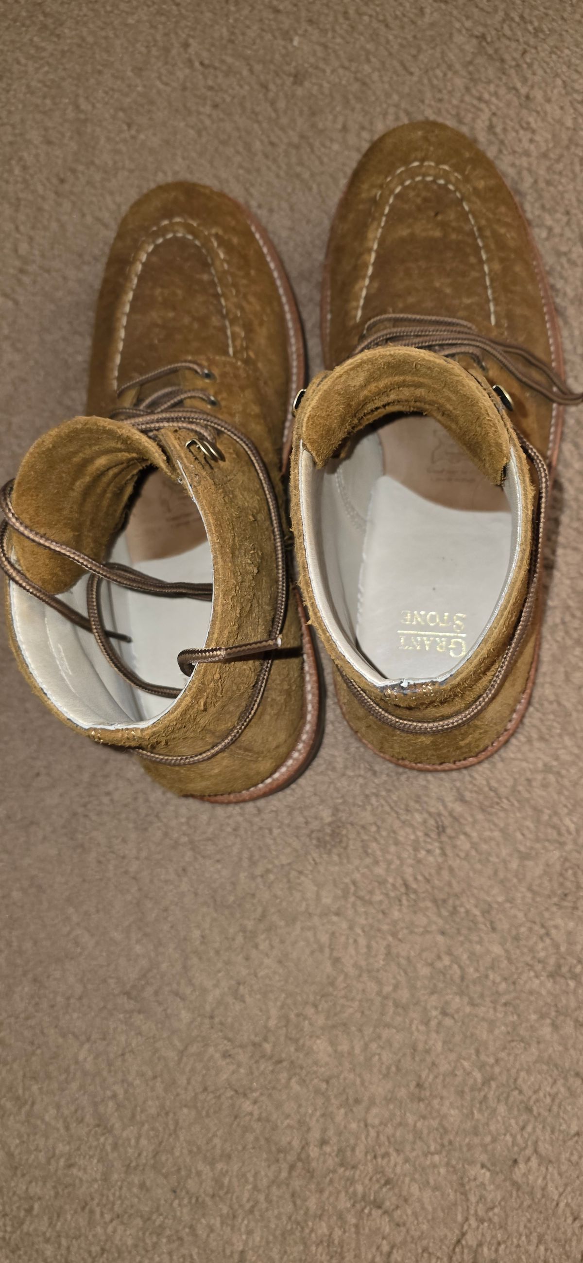 Photo by mknewman on September 8, 2025 of the Grant Stone Brass Boot in C.F. Stead Bronze Rough Mohawk.