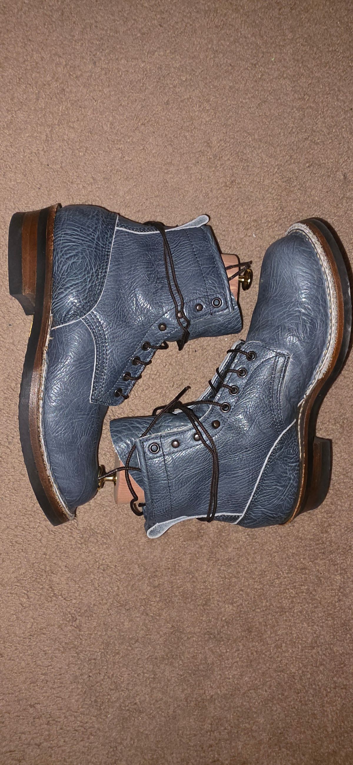 Photo by mknewman on October 6, 2025 of the White's Farmer/Rancher in Blue Bullhide.