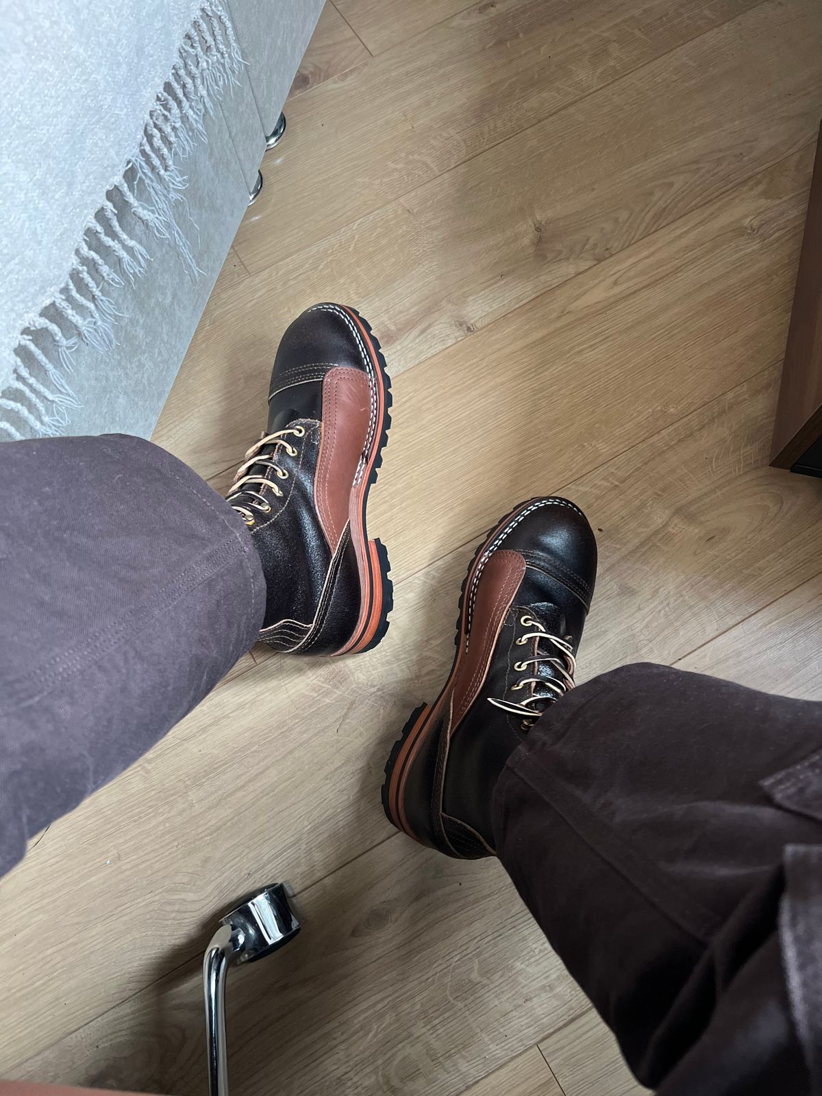 Photo by zenniszarkov on July 30, 2025 of the Nicks x Rose Anvil ND1 in Horween Brown Waxed Flesh.