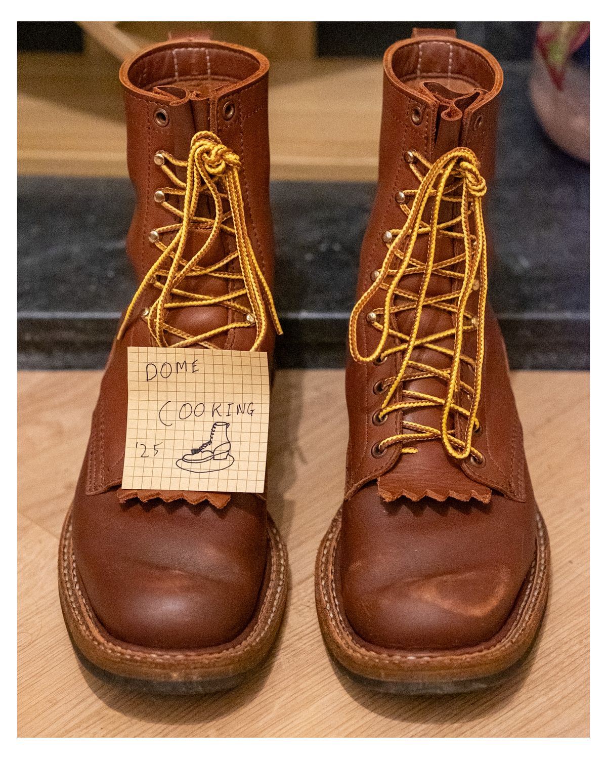 Photo by zenniszarkov on November 4, 2025 of the White's Farmer/Rancher in Seidel Red Dog Oil Tan.